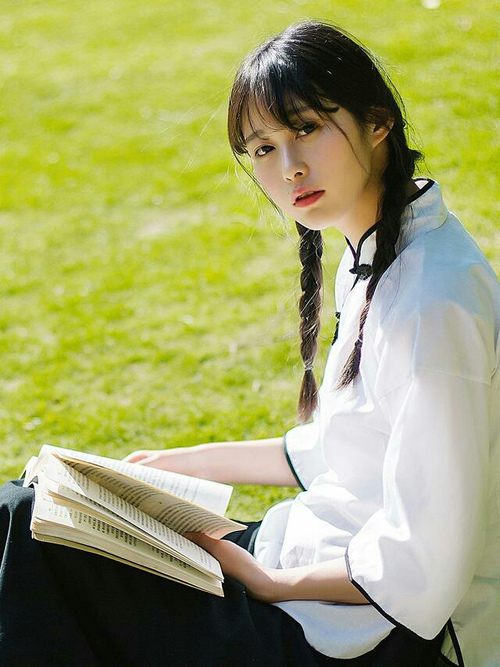 开云·体育官网APP下载-_网球训练新装备：科技引领培训新时代_，新型网球训练器